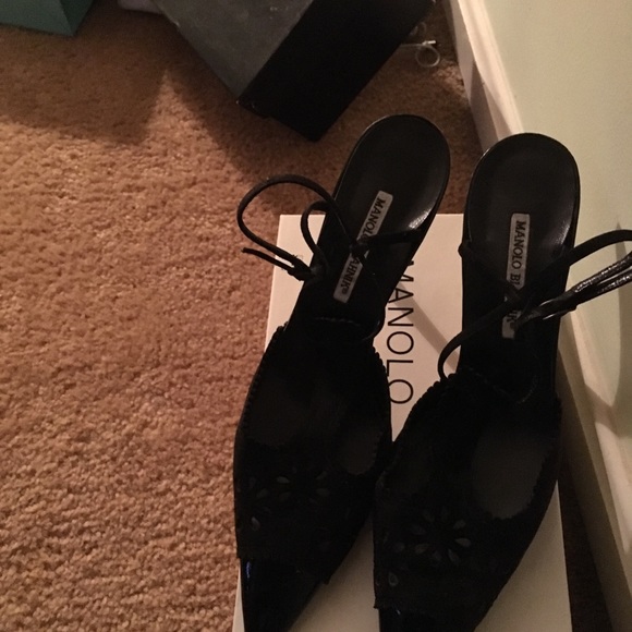 Authentic Manolo Blahnik slingback - Picture 3 of 8